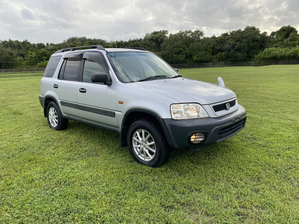 2000 Honda CR-V 1st Gen - Image 24 of 31