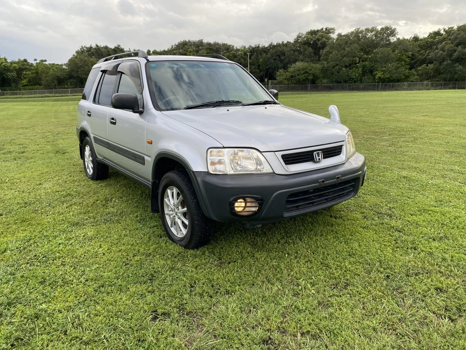 2000 Honda CR-V 1st Gen - Image 19 of 31