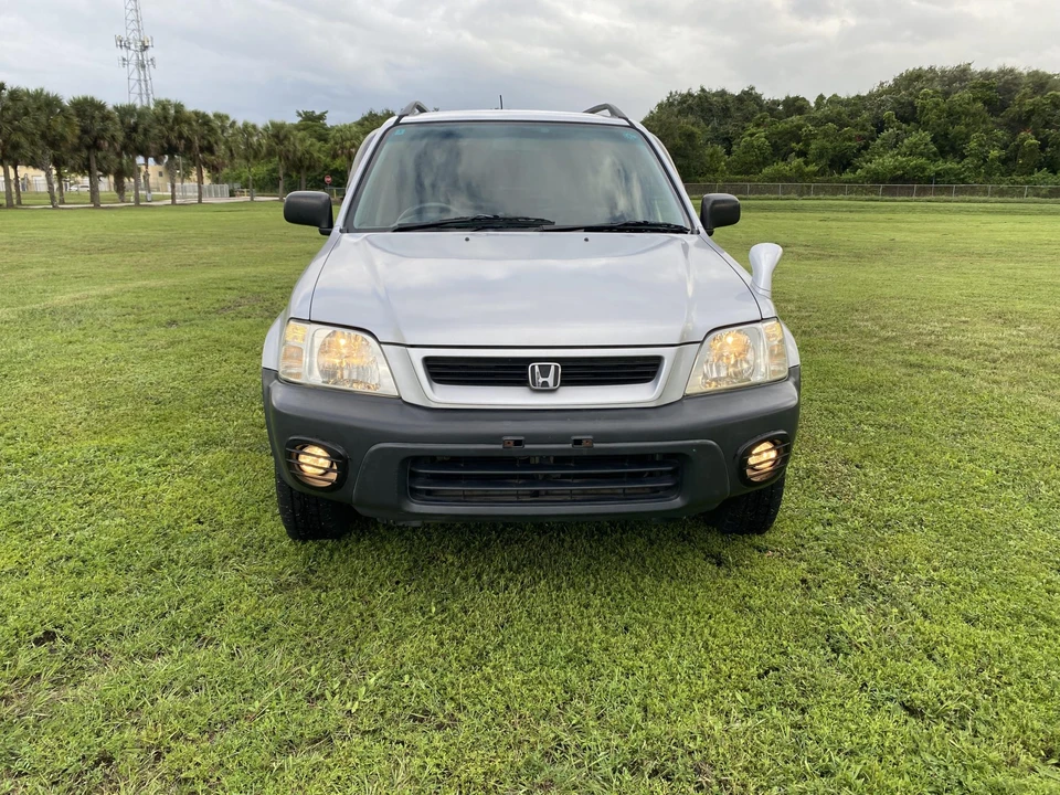 2000 Honda CR-V 1st Gen - Image 16 of 31