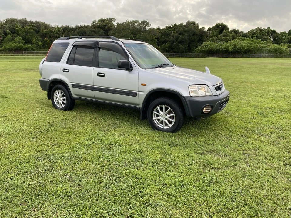 2000 Honda CR-V 1st Gen - Image 29 of 31