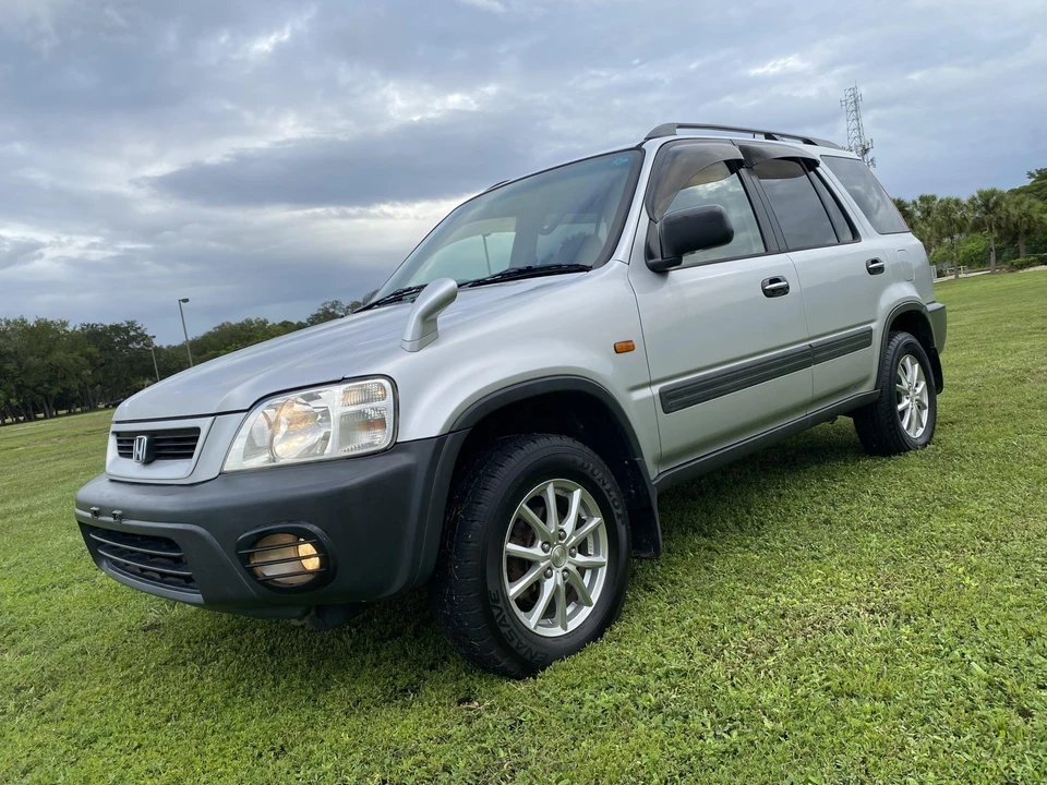 2000 Honda CR-V 1st Gen - Image 4 of 31