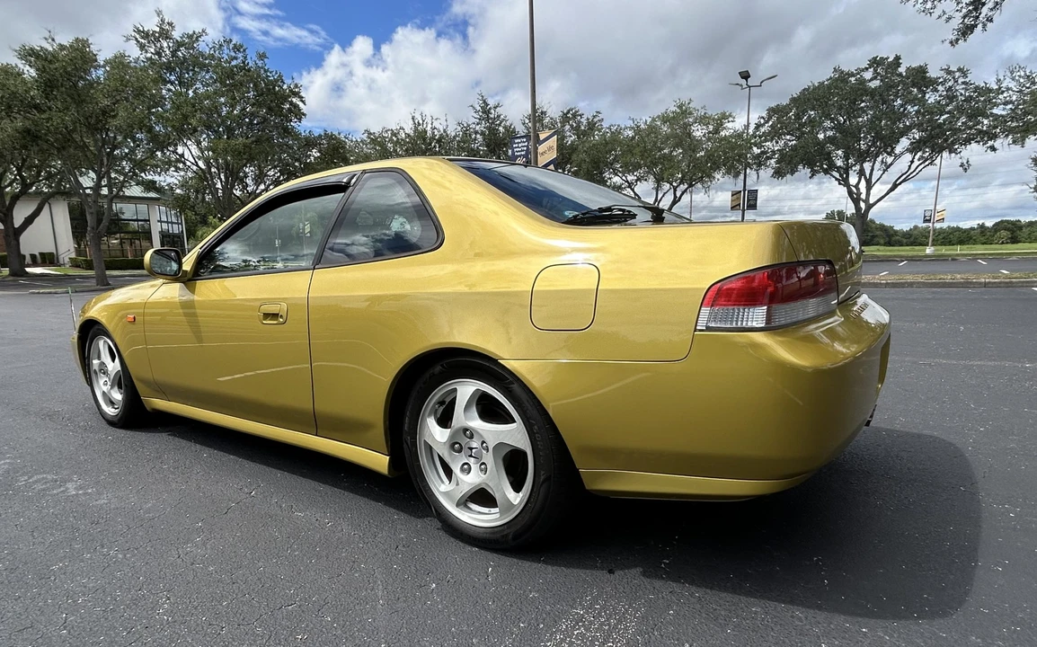 2000 Honda Prelude 5th Gen - Image 13 of 31