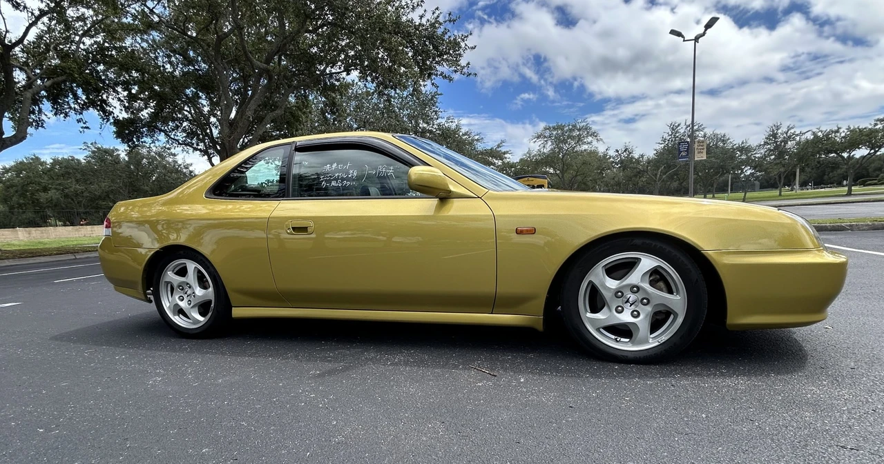 2000 Honda Prelude 5th Gen - Image 19 of 31