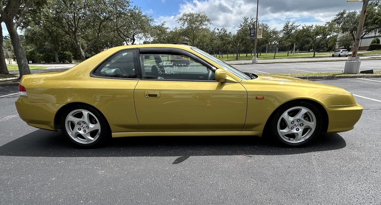 2000 Honda Prelude 5th Gen - Image 18 of 31