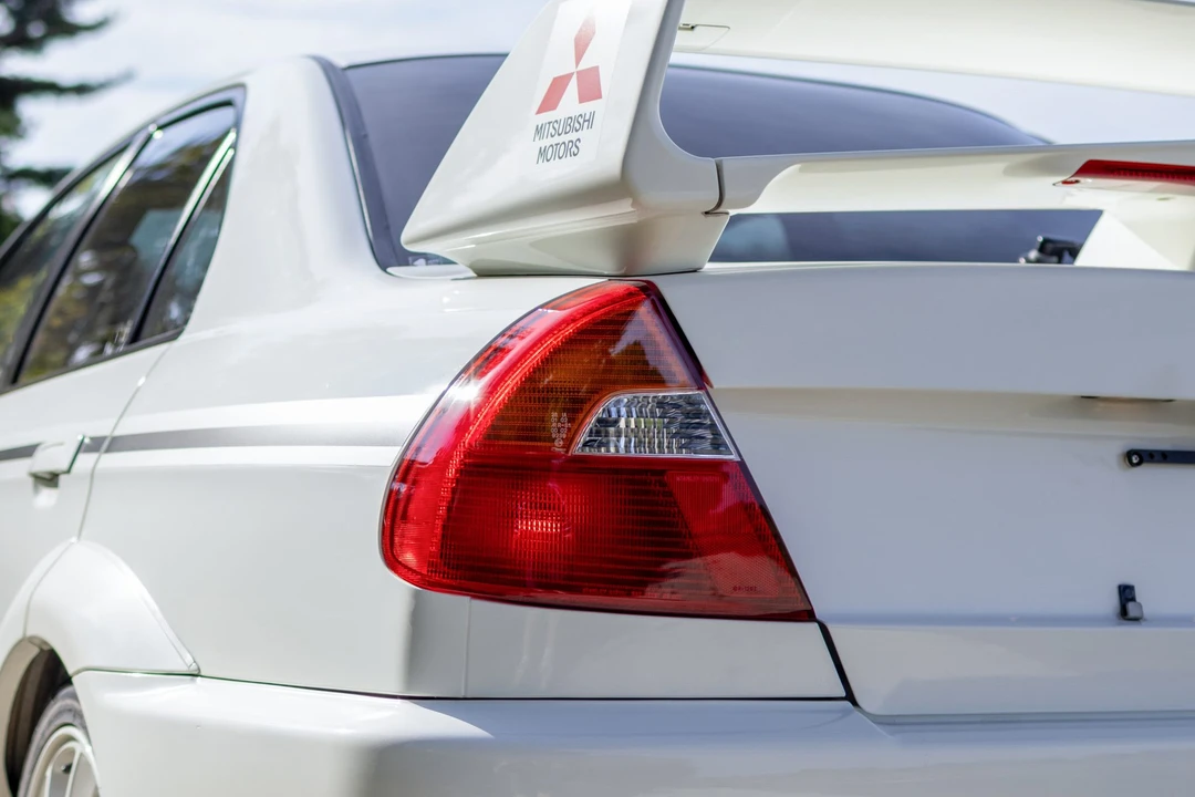 2000 Mitsubishi Lancer Evolution VI 6th Gen - Image 26 of 31