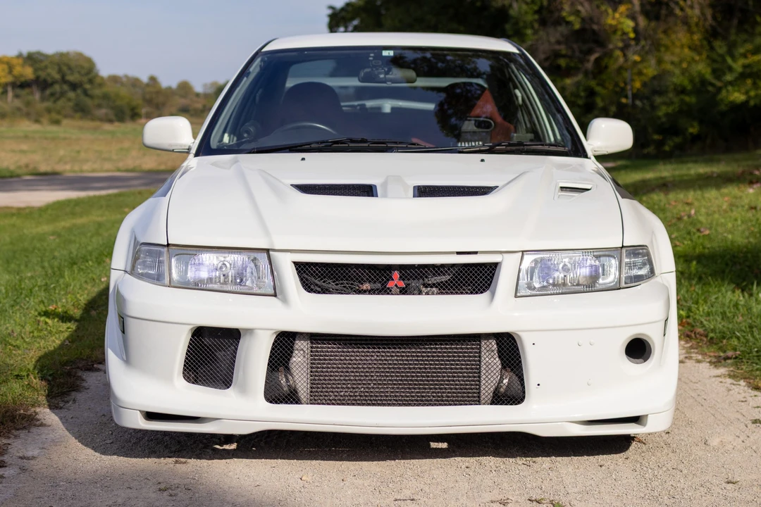 2000 Mitsubishi Lancer Evolution VI 6th Gen - Image 11 of 31