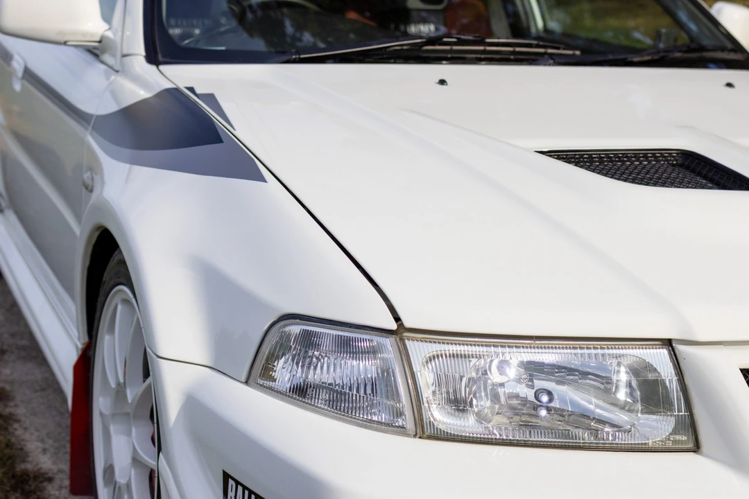 2000 Mitsubishi Lancer Evolution VI 6th Gen - Image 14 of 31