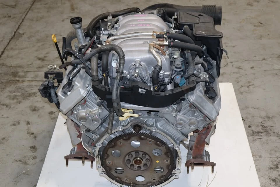 2001 Parts & Memorabilia Engines - Image 4 of 6