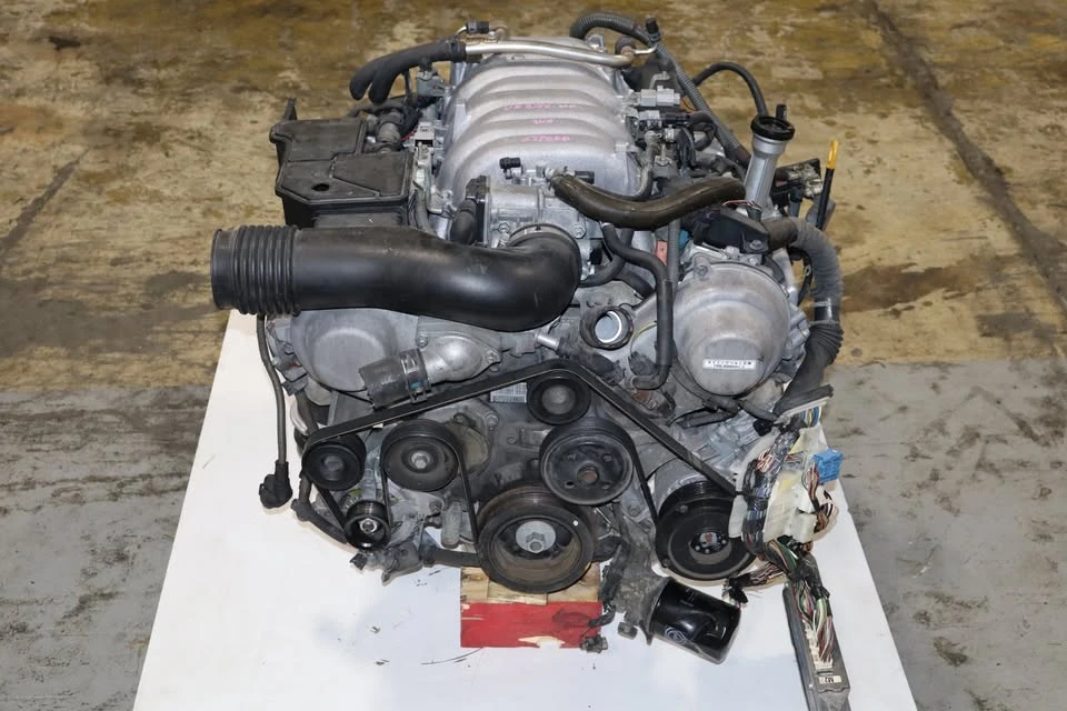2001 Parts & Memorabilia Engines - Image 2 of 6