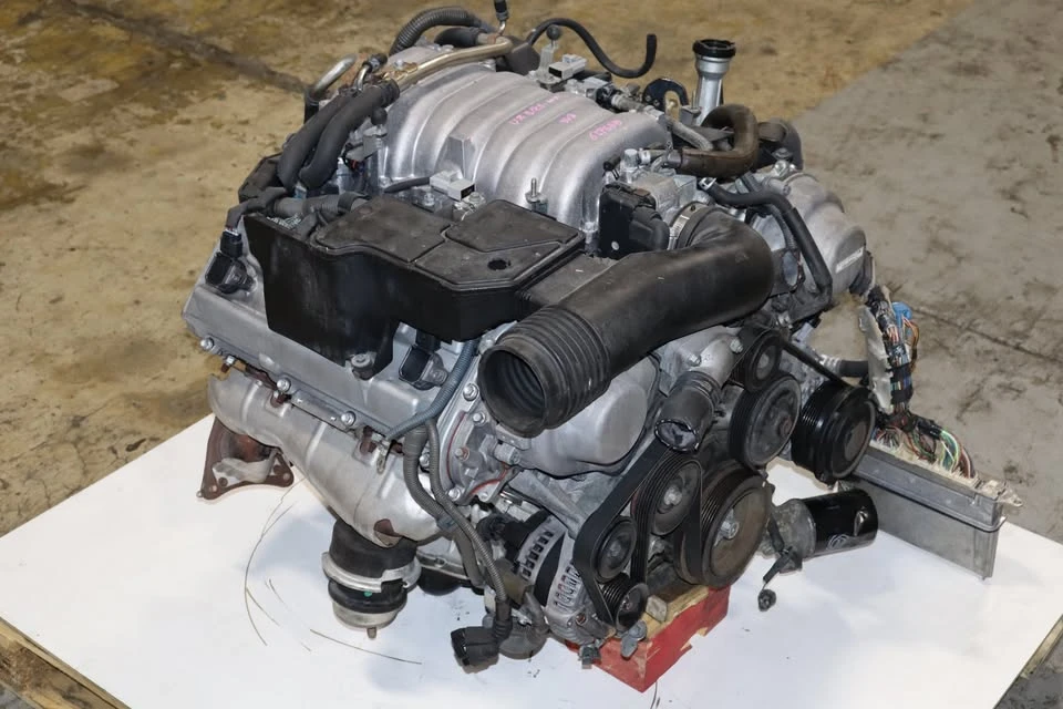 2001 Parts & Memorabilia Engines - Image 3 of 6