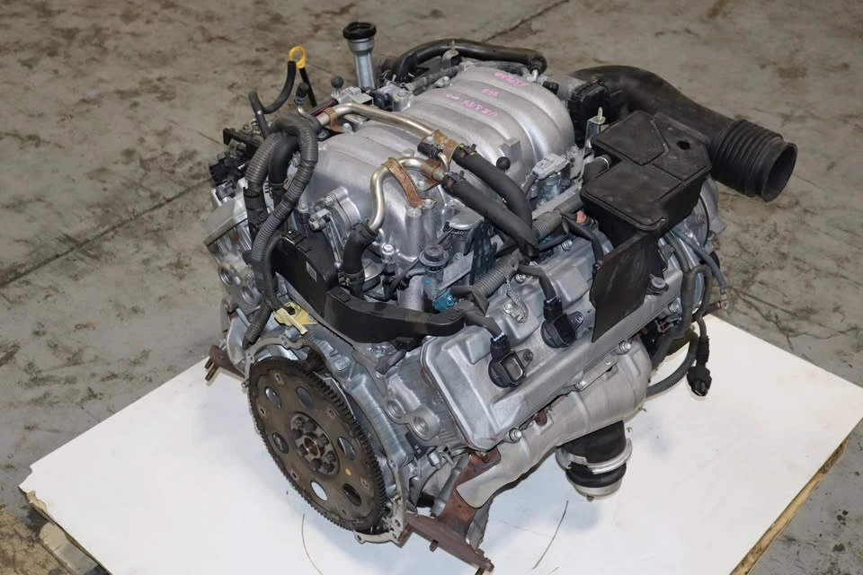 2001 Parts & Memorabilia Engines - Image 6 of 6