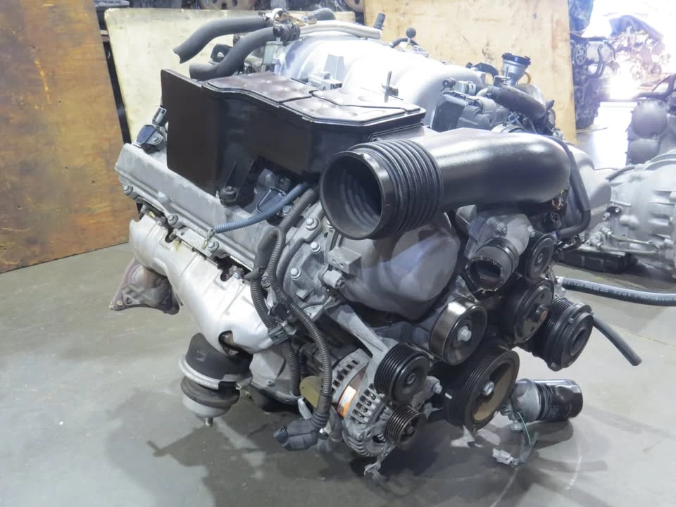 2001 Parts & Memorabilia Engines - Image 4 of 10