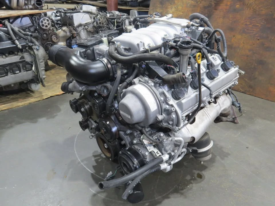 2001 Parts & Memorabilia Engines - Image 10 of 10