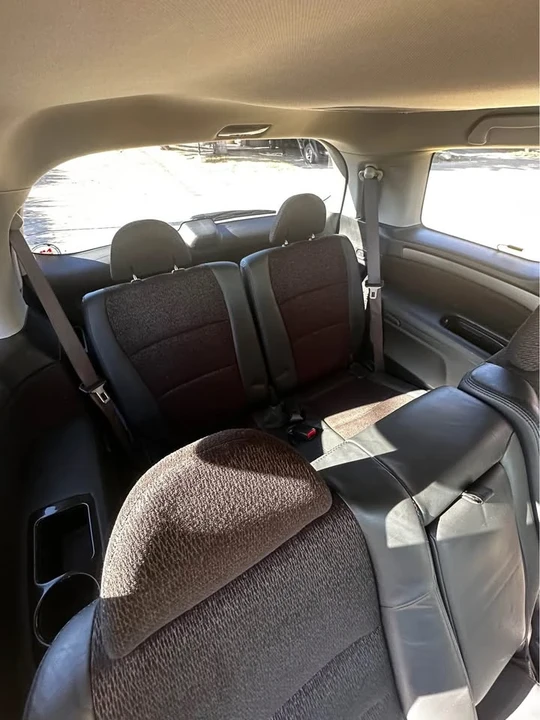 2004 Honda Odyssey - Image 7 of 10