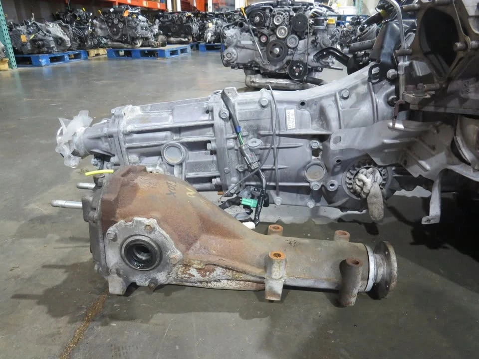 2008 Parts & Memorabilia Gearboxes - Image 5 of 6