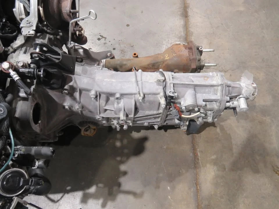 2008 Parts & Memorabilia Gearboxes - Image 3 of 6