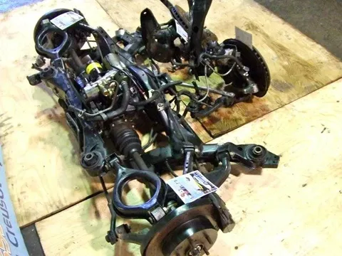 Nissan Skyline GTR R32 Front Rear Subframes Spindles Axles Diff Brakes