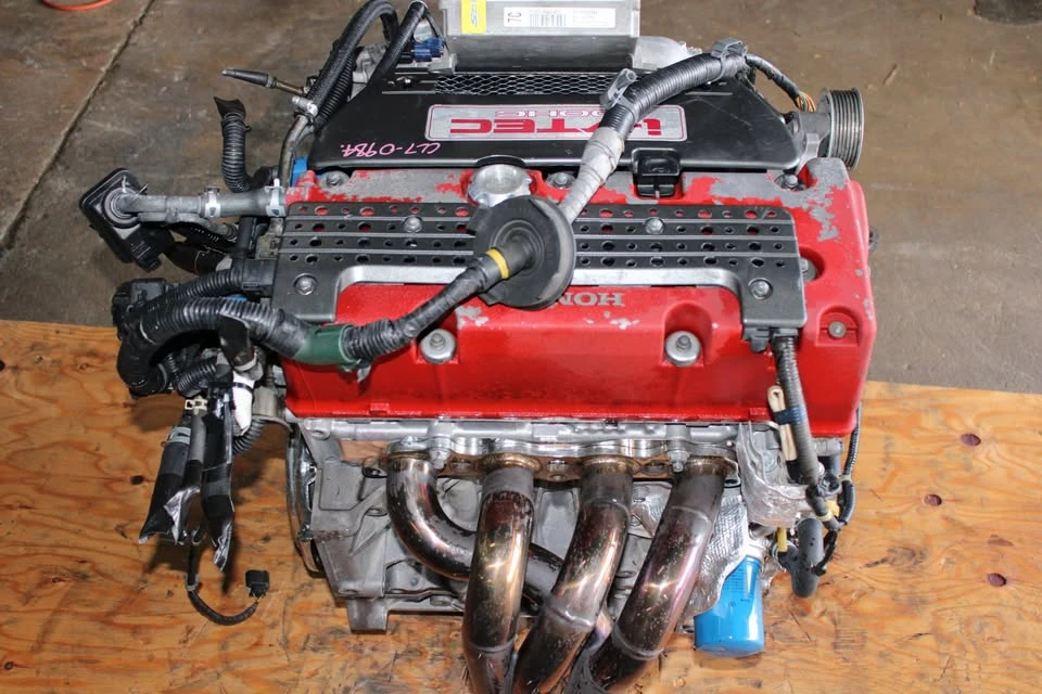 2002 Parts & Memorabilia Engines - Image 8 of 10