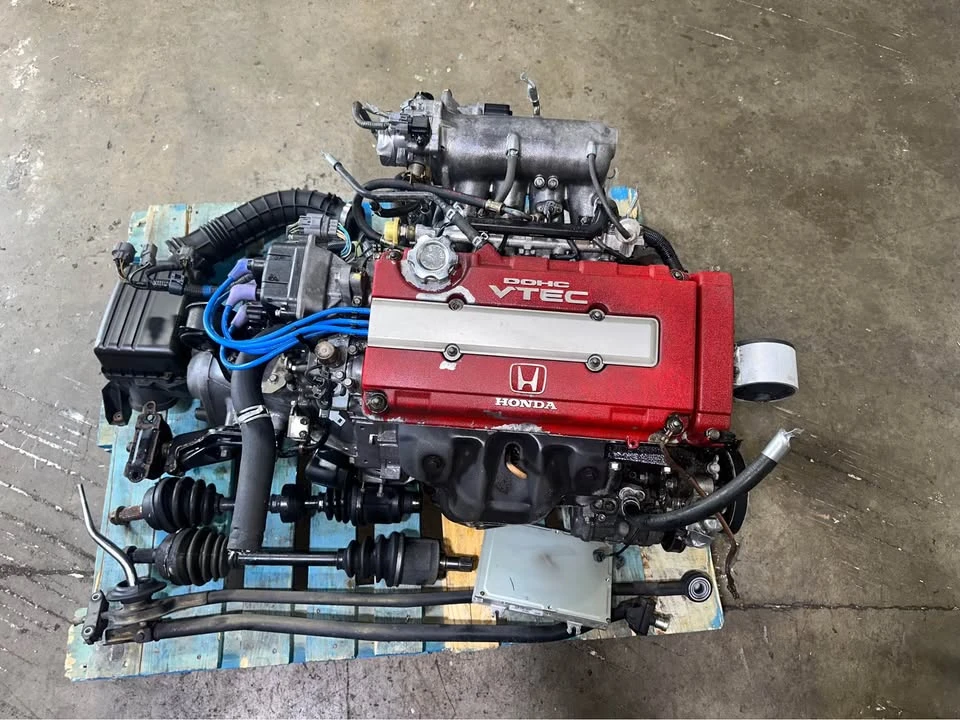 Acura Integra Type R 3rd Gen - Image 5 of 6
