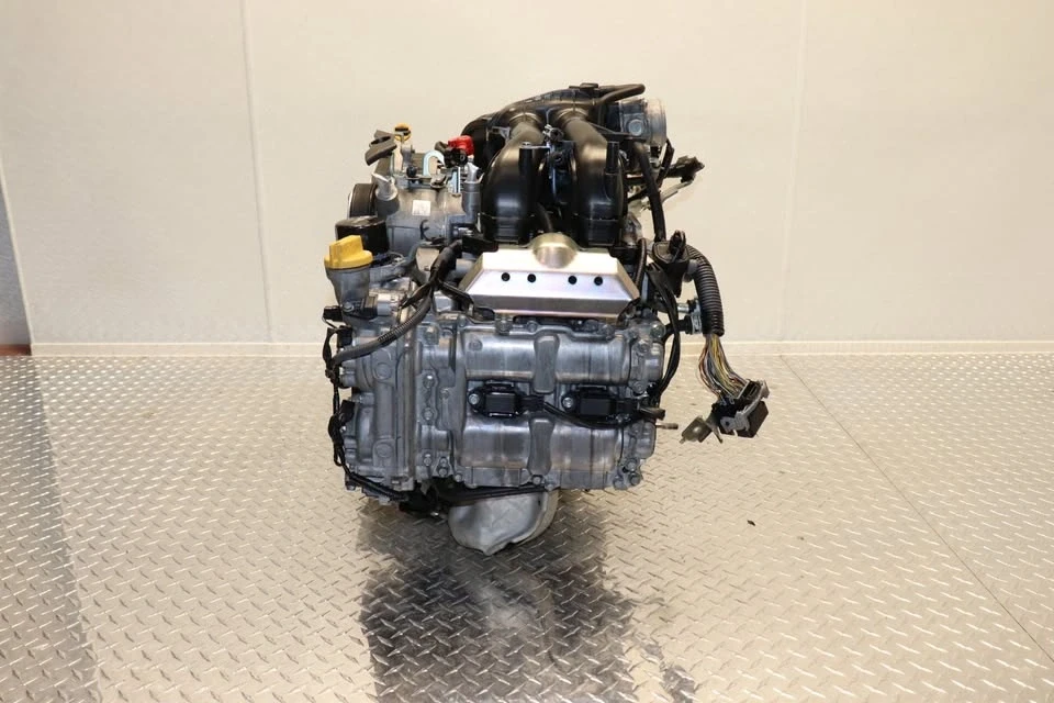 2012 Parts & Memorabilia Engines - Image 4 of 9