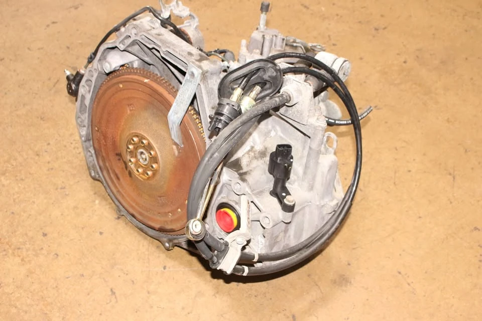 Parts & Memorabilia Gearboxes - Image 6 of 9