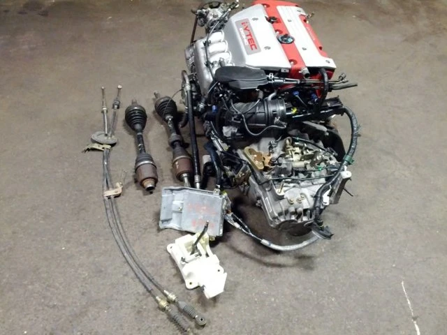 Acura Integra Type R 4th Gen - Image 3 of 9