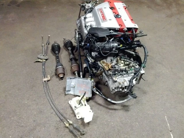 Acura Integra Type R 4th Gen - Image 4 of 10