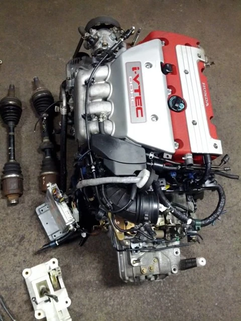 Acura Integra Type R 4th Gen - Image 6 of 9