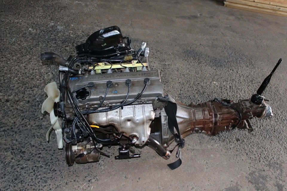 1998 Parts & Memorabilia Engines - Image 2 of 6