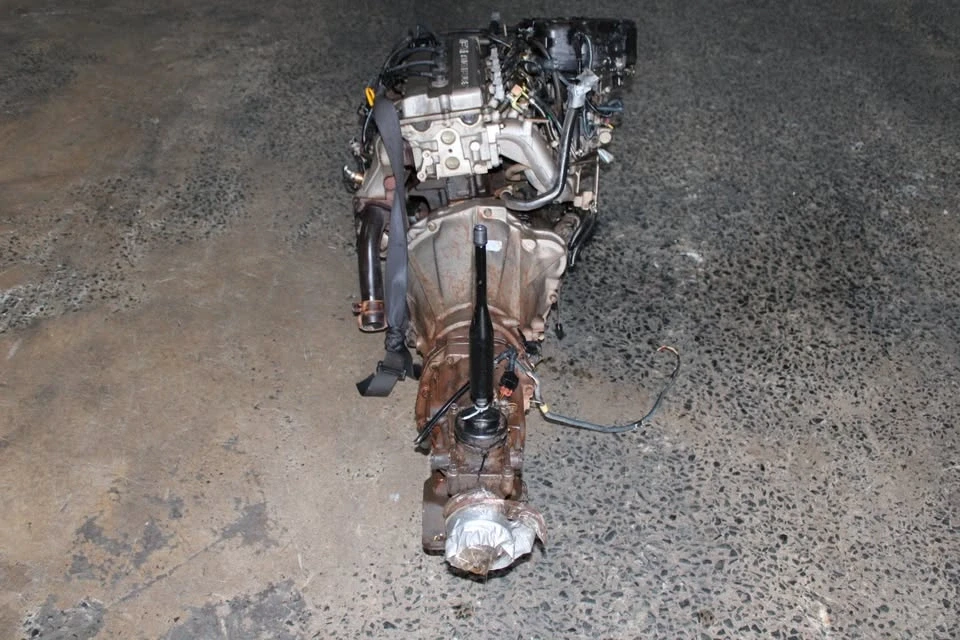 1998 Parts & Memorabilia Engines - Image 3 of 6