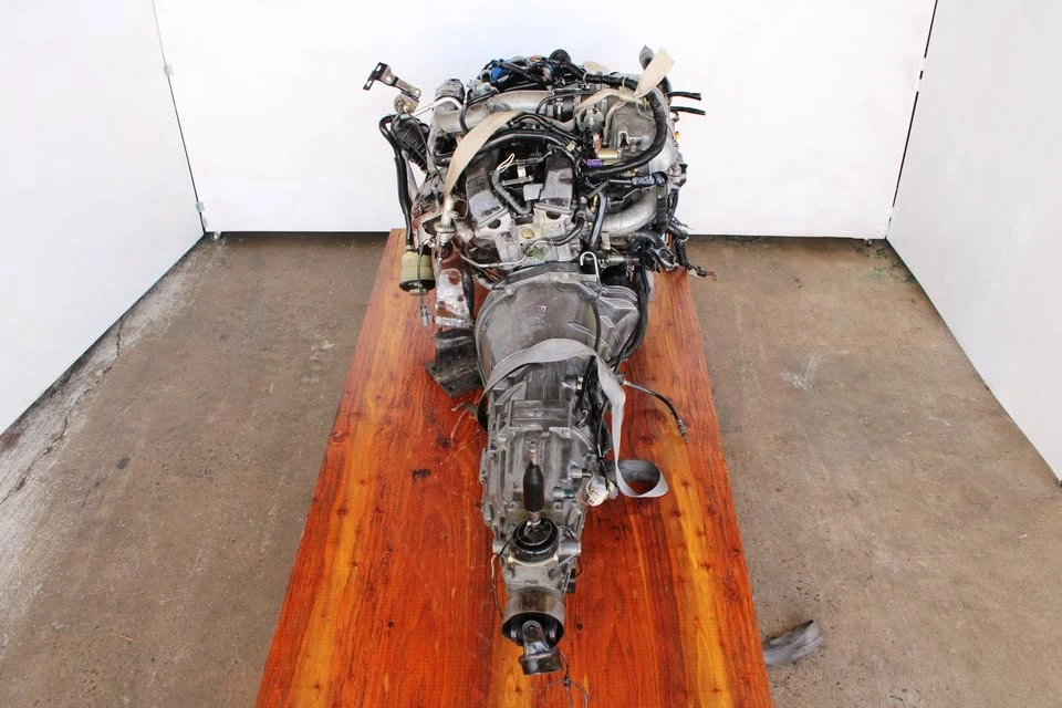 Parts & Memorabilia Engines - Image 4 of 6