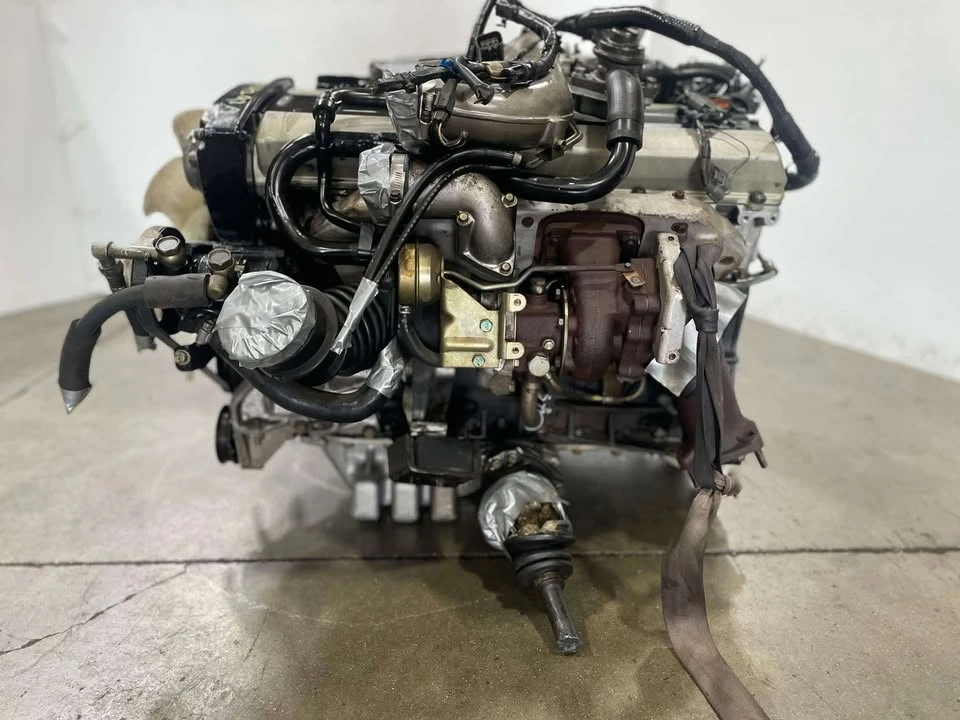 1989 Parts & Memorabilia Engines - Image 4 of 5