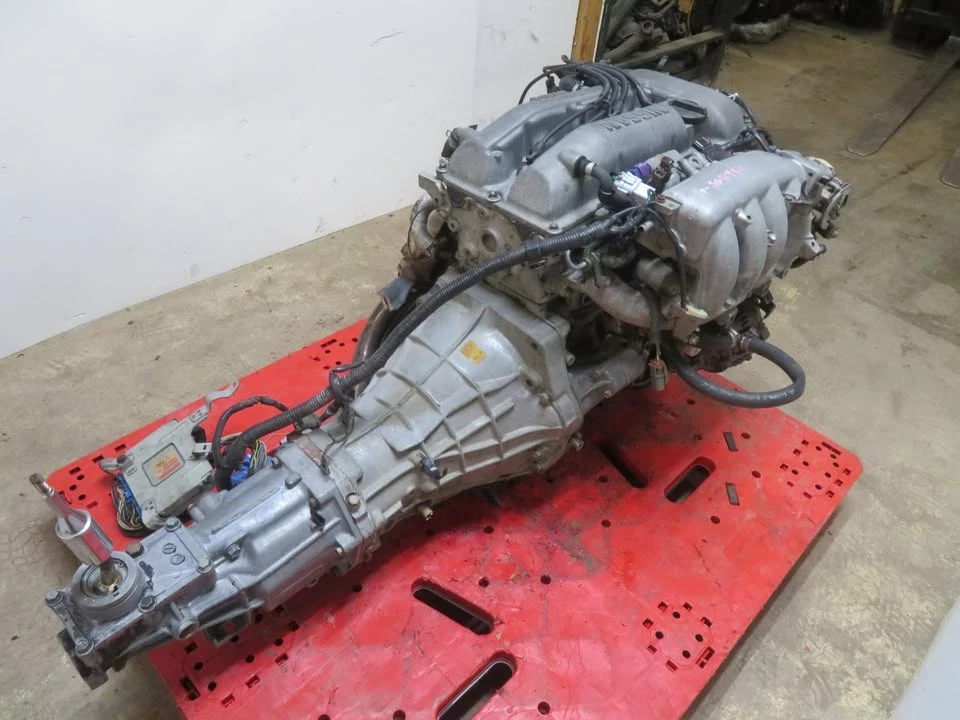 Parts & Memorabilia Engines - Image 7 of 10
