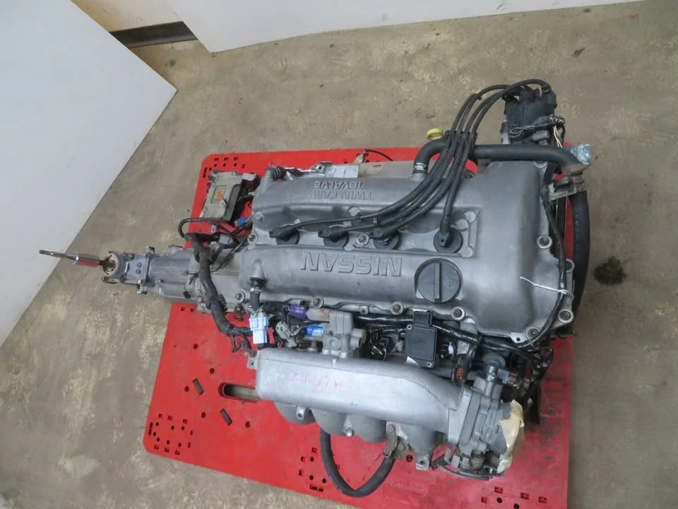 Parts & Memorabilia Engines - Image 10 of 10