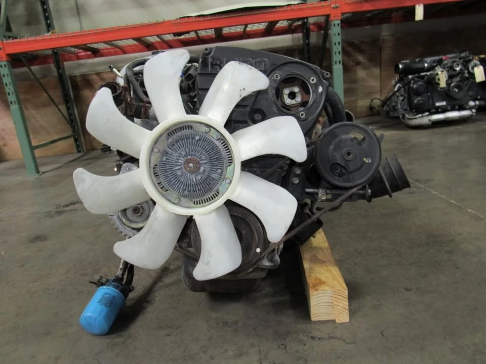 1989 Parts & Memorabilia Engines - Image 3 of 6