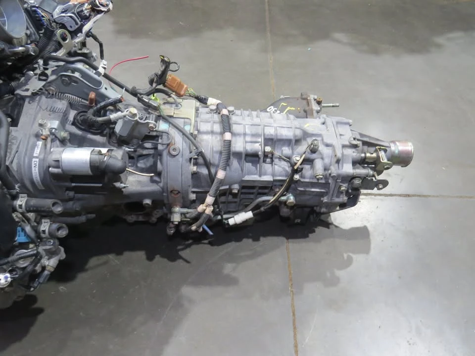 Parts & Memorabilia Gearboxes - Image 3 of 7