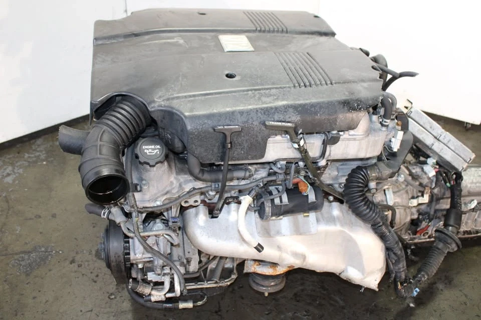Parts & Memorabilia Engines - Image 3 of 5