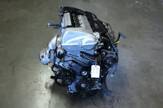 2000 Parts & Memorabilia Engines - Image 4 of 9