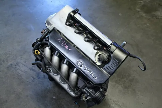 Toyota 2ZZ VVTL-I Engine