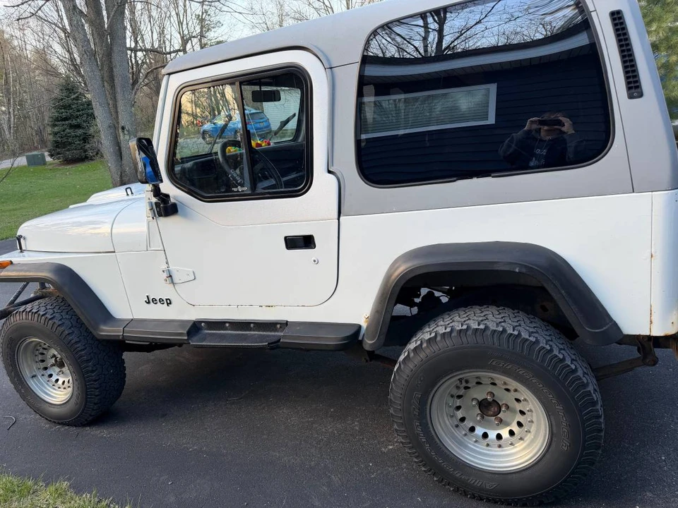1988 Jeep YJ Wrangler - Image 3 of 10