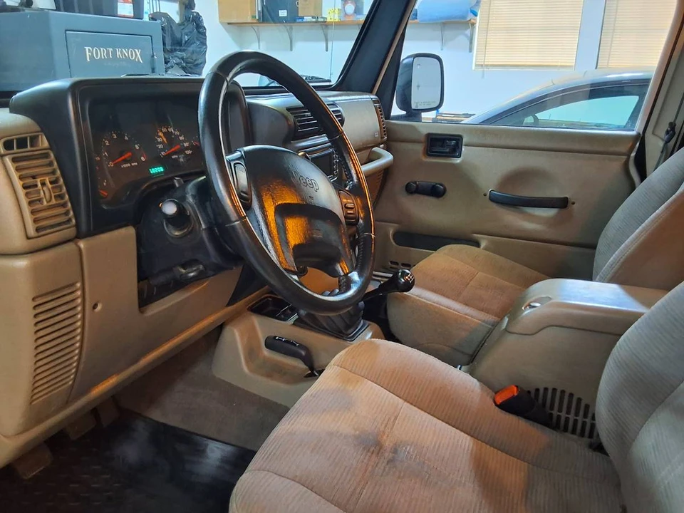 2003 Jeep TJ Wrangler - Image 8 of 10
