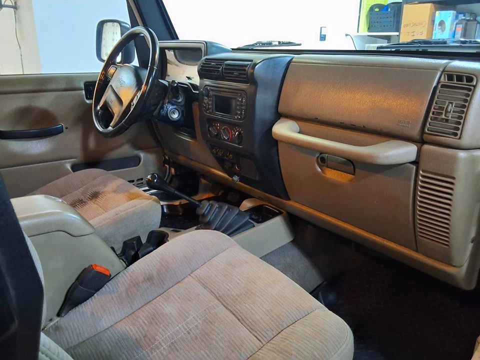 2003 Jeep TJ Wrangler - Image 6 of 10