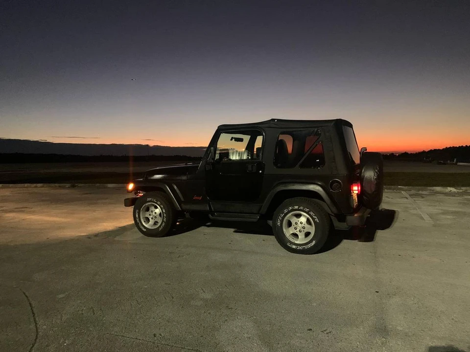 1999 Jeep TJ Wrangler - Image 8 of 15