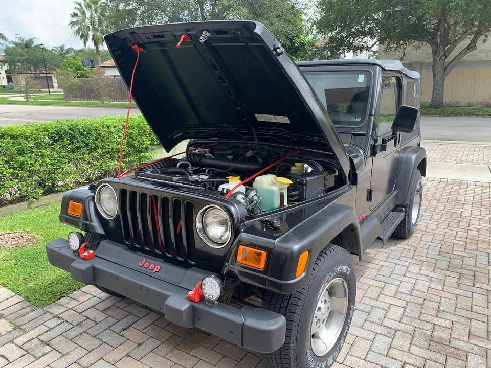 1999 Jeep TJ Wrangler - Image 2 of 15