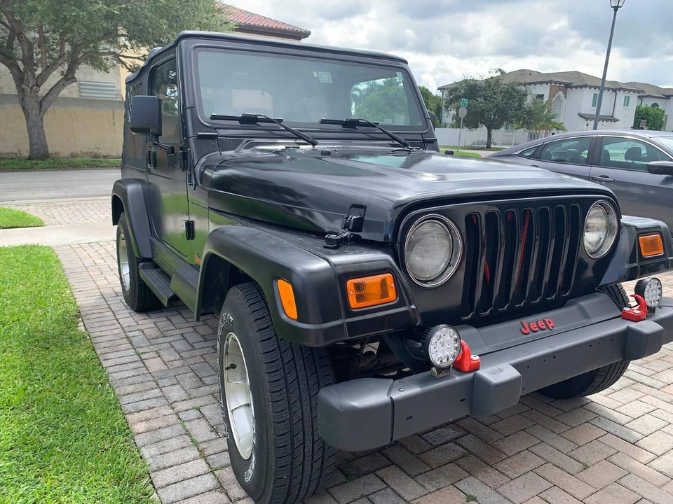 1999 Jeep TJ Wrangler - Image 10 of 15