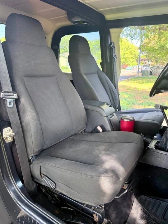 2006 Jeep TJ Wrangler - Image 23 of 24