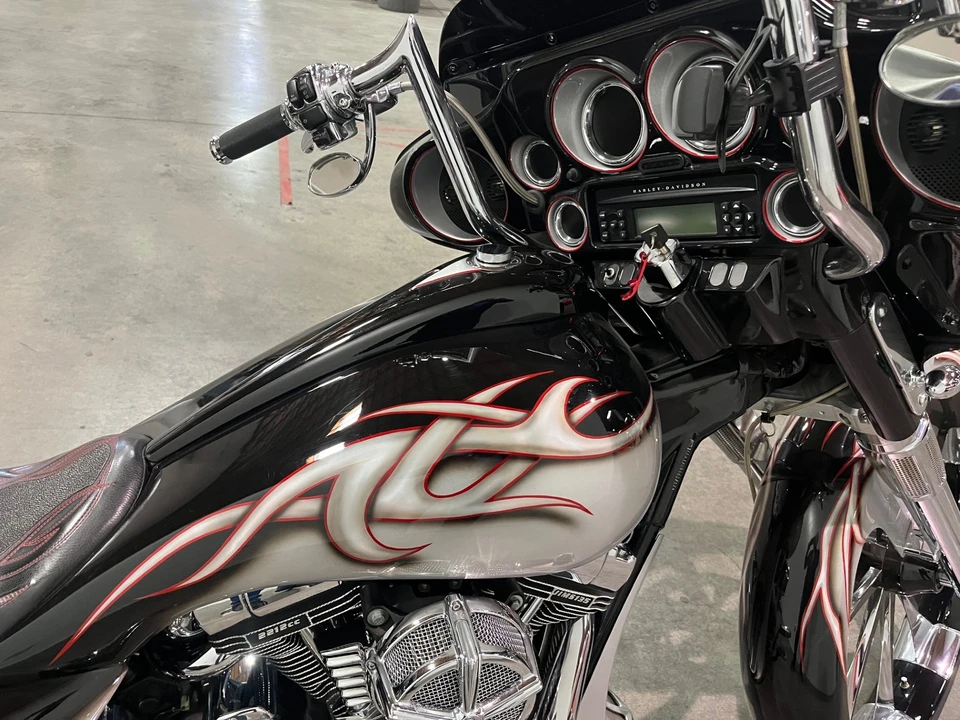 2013 Harley-Davidson Touring Twin Cam - Image 23 of 31
