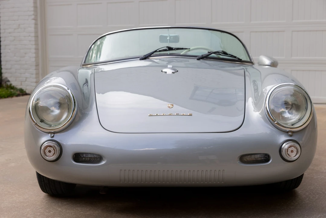Porsche 550 - Image 14 of 31