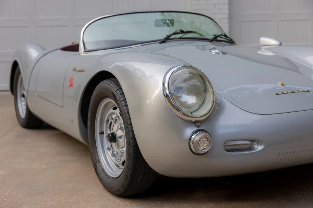 Porsche 550 - Image 9 of 31