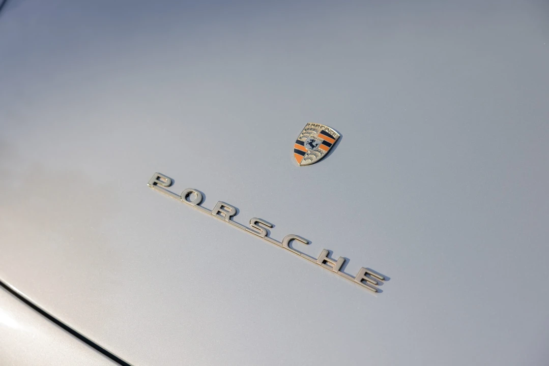 Porsche 550 - Image 16 of 31